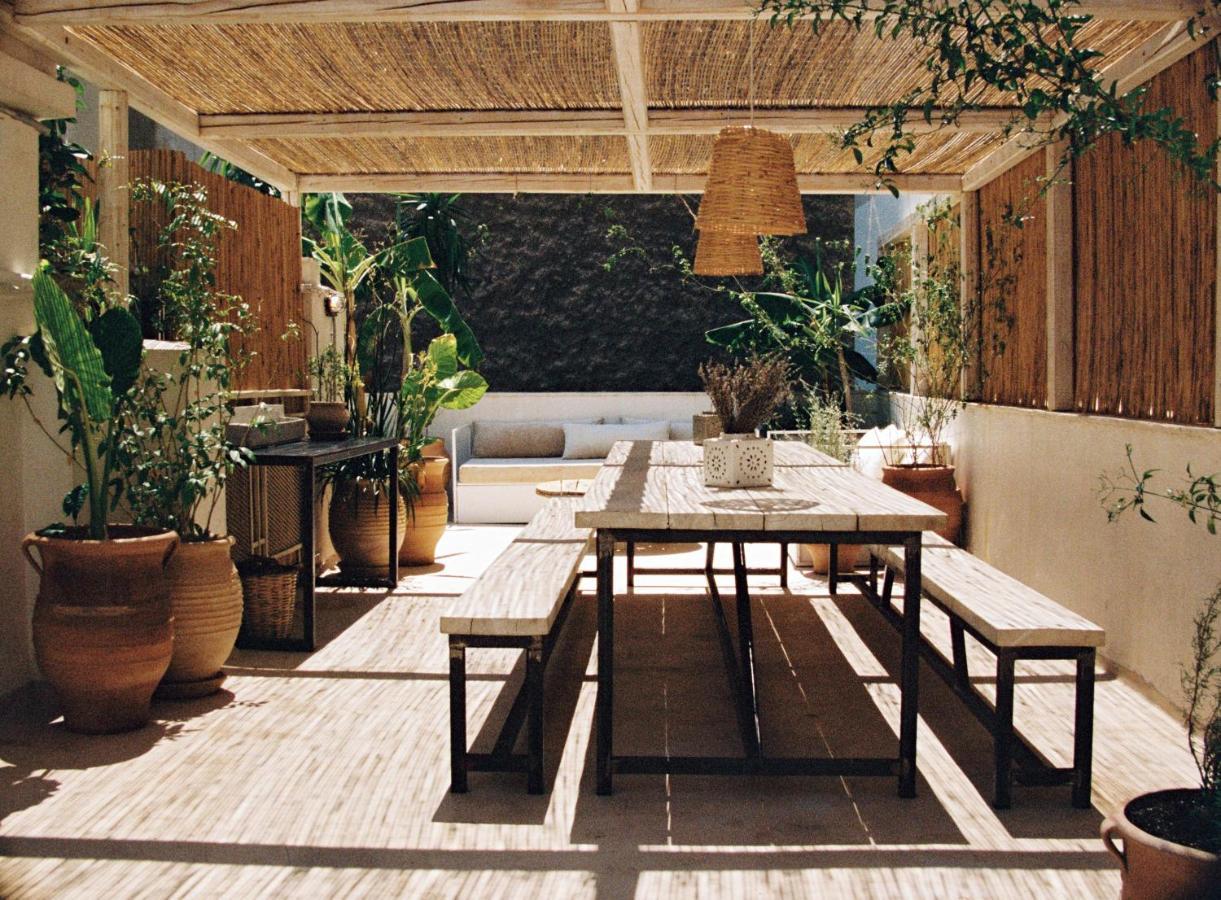 Shila Athens Hotel Exterior photo